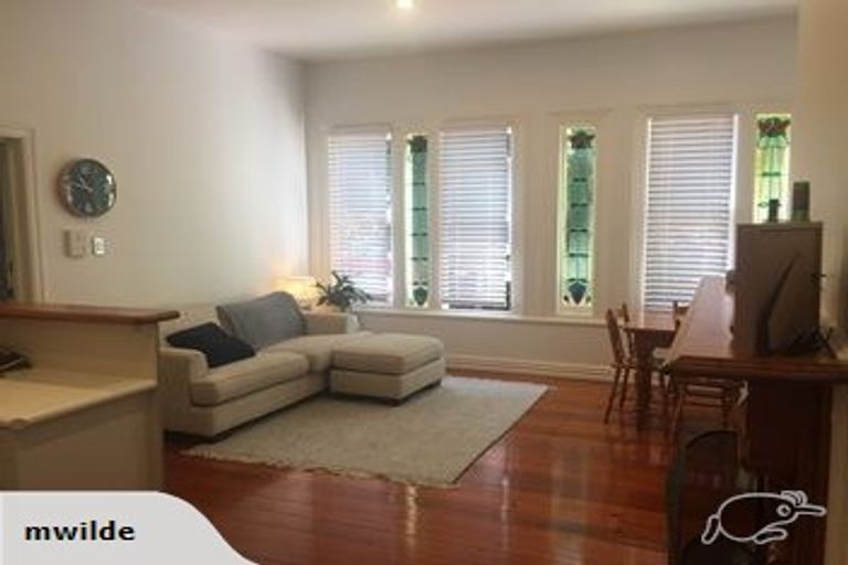 Photo of property in 323b Mount Eden Road, Mount Eden, Auckland, 1024