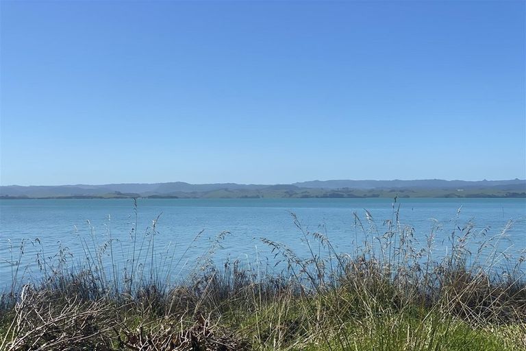 Photo of property in 253 Pouewe Street, Kawhia, 3889