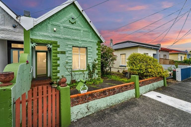 Photo of property in 47 Riddlers Crescent, Petone, Lower Hutt, 5012