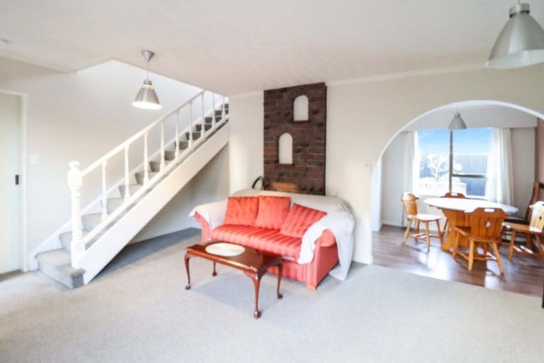 Photo of property in 2/45 Whites Line West, Woburn, Lower Hutt, 5010