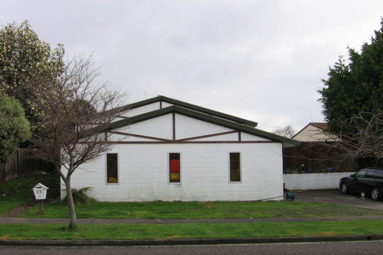 Photo of property in 36 Escort Grove, Awapuni, Palmerston North, 4412