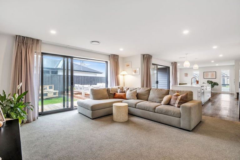 Photo of property in 13 Stackwood Avenue, Woodend, 7610