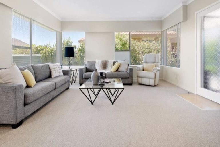 Photo of property in 3/21 Jutland Road, Hauraki, Auckland, 0622