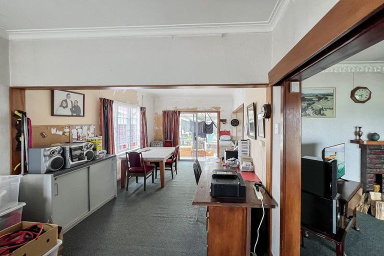 Photo of property in 37 Christian Street, Dannevirke, 4930