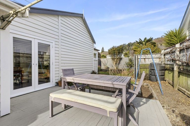 Photo of property in 28a Waimea Road, Nelson South, Nelson, 7010