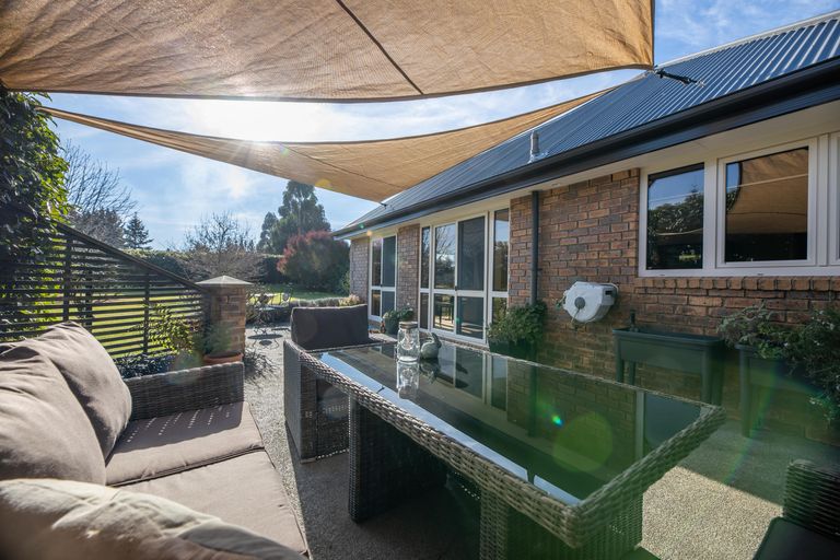 Photo of property in 14 Faith Place, West Melton, Christchurch, 7675