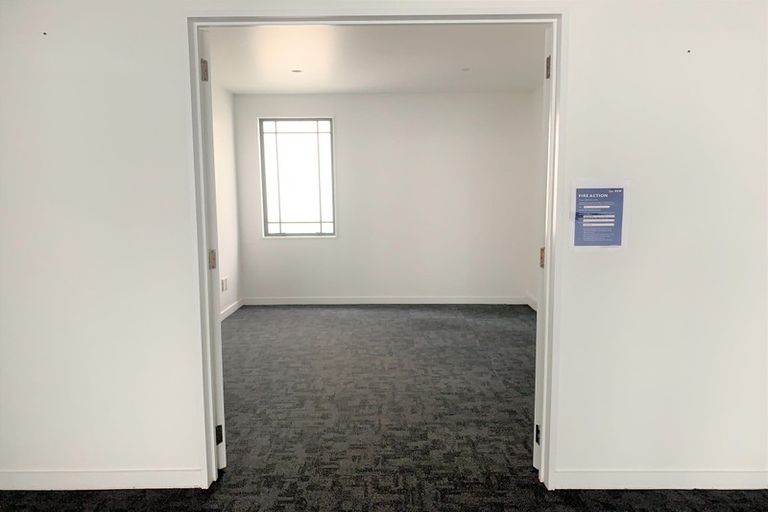 Photo of property in St James Courts, 3/77 Gloucester Street, Christchurch Central, Christchurch, 8013