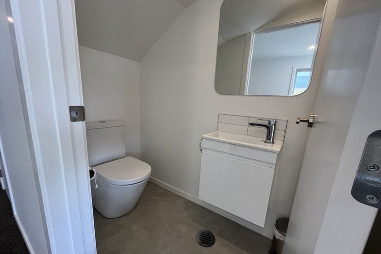 Photo of property in 99 Ngae Place, Mangere East, Auckland, 2024