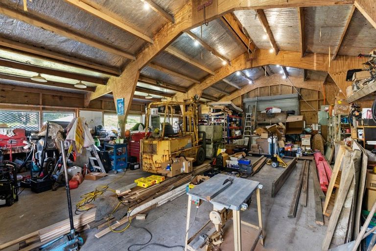 Photo of property in 372 Pine Valley Road, Dairy Flat, Silverdale, 0992