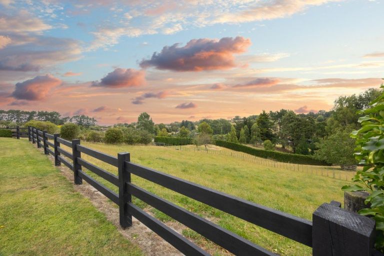 Photo of property in 25 Paradise Avenue, Feilding, 4775