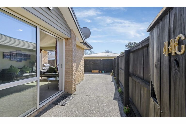 Photo of property in 44c Hansons Lane, Upper Riccarton, Christchurch, 8041