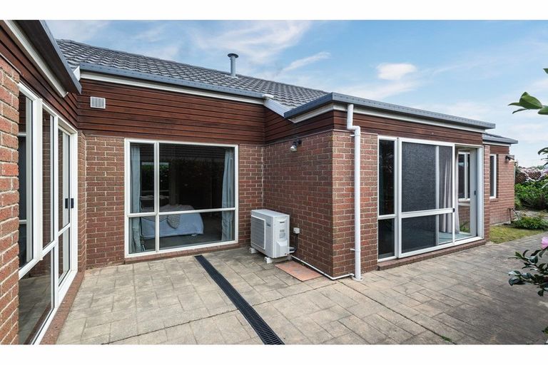 Photo of property in 11 Jadewynn Place, Halswell, Christchurch, 8025