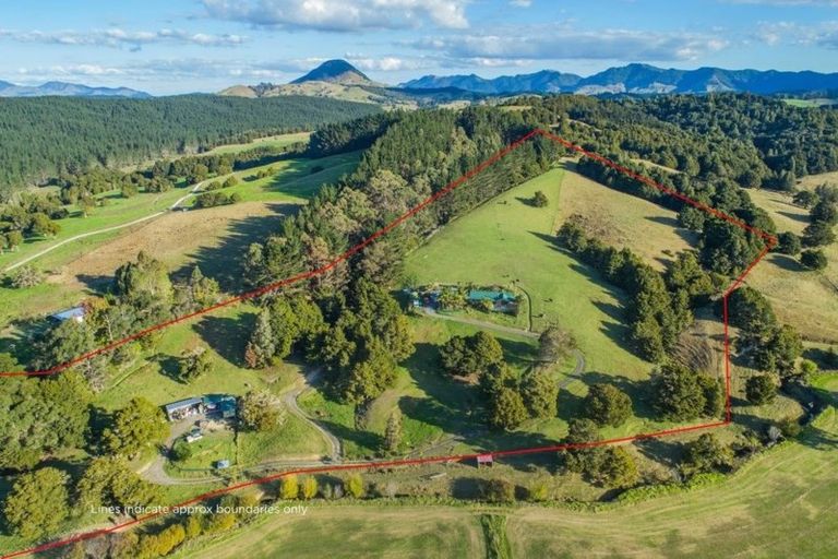 Photo of property in 390 Coxhead Road, Parakao, Whangarei, 0172