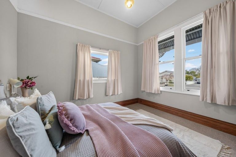 Photo of property in 106 Villa Street, Masterton, 5810