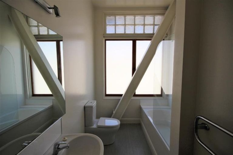 Photo of property in 2d/164 Vivian Street, Te Aro, Wellington, 6011