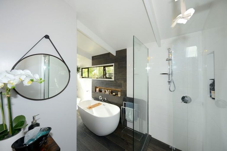 Photo of property in 2 Ranui Crescent, Diamond Harbour, Lyttelton, 8971