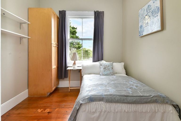 Photo of property in 11 Pinchgut Road, Kaukapakapa, 0873