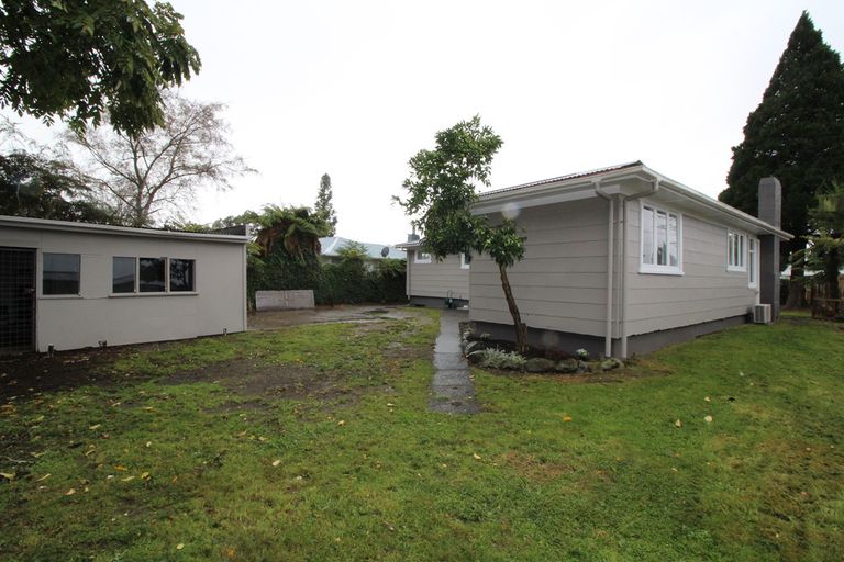 Photo of property in 20 Tui Crescent, Manurewa, Auckland, 2102