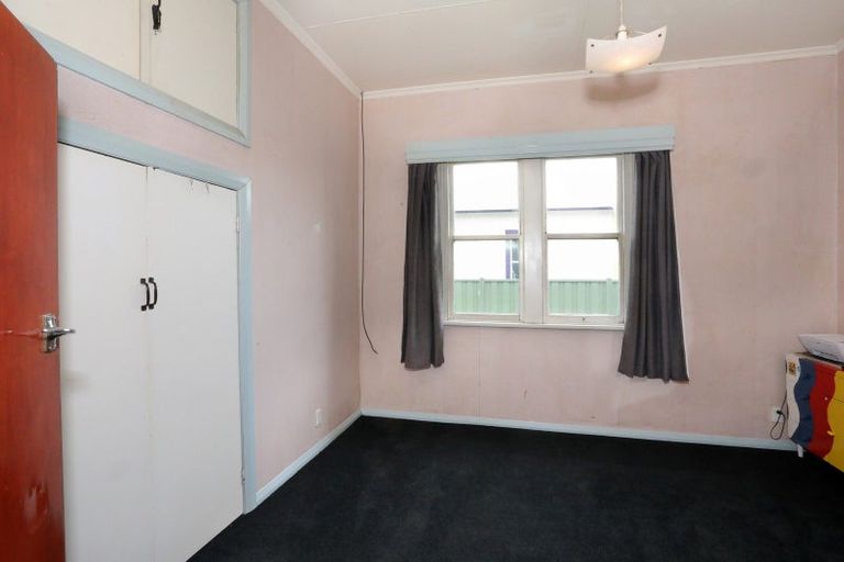 Photo of property in 14 Medway Street, Rongotea, 4476