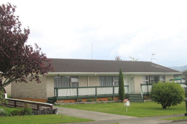 Photo of property in 33 Petrie Street, Pomare, Rotorua, 3015