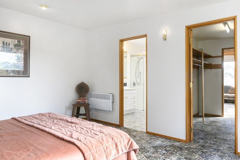 Photo of property in 12 Holyrood Avenue, Wakari, Dunedin, 9010