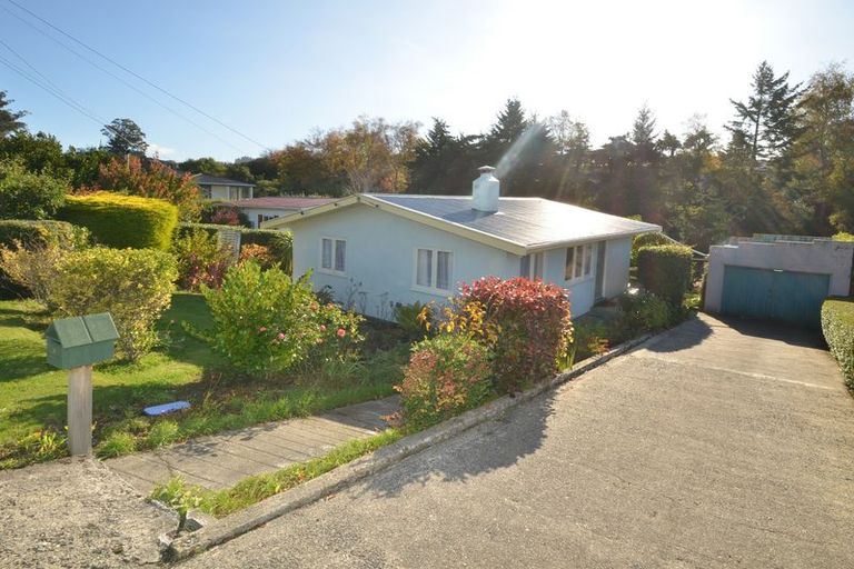 Photo of property in 6 Kennedy Road, Fairfield, Dunedin, 9018