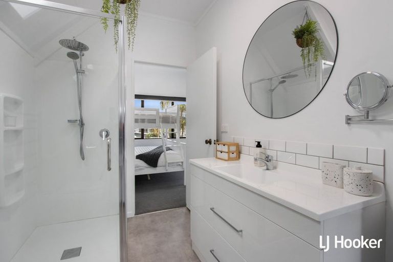 Photo of property in 19 Tatai Road, Bowentown, Katikati, 3177