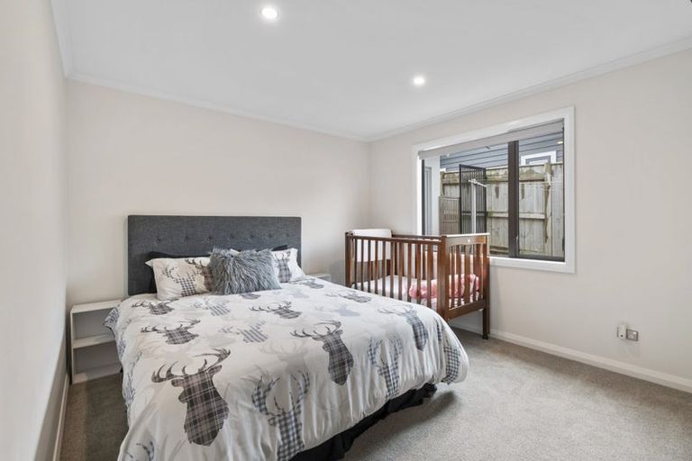 Photo of property in 27 Silicon Way, Fitzherbert, Palmerston North, 4410