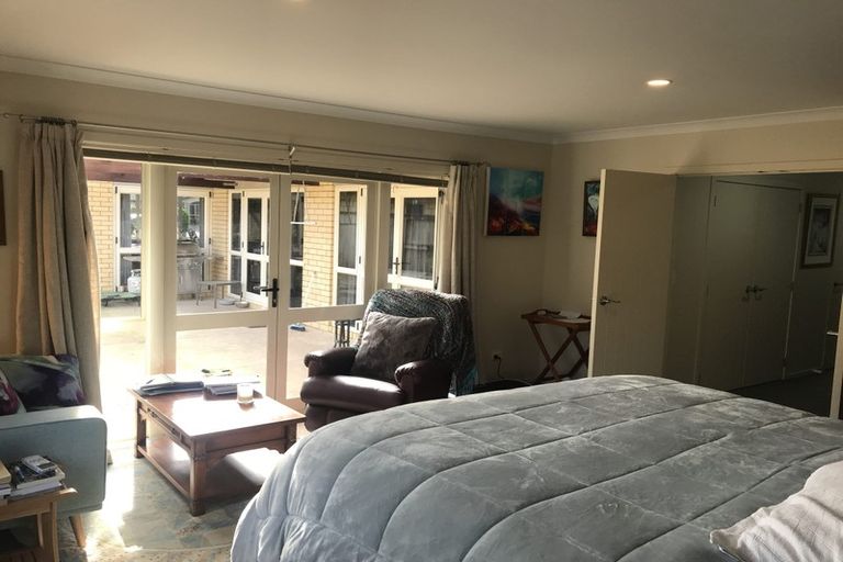 Photo of property in 18 Palliser Drive, Huntington, Hamilton, 3210