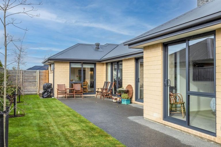 Photo of property in 25 Carpenter Drive, Prebbleton, 7604