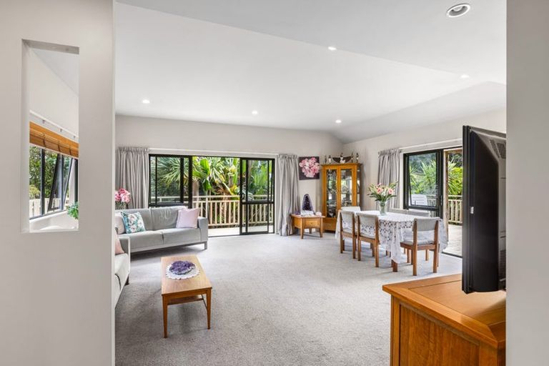 Photo of property in 41e Salisbury Road, Birkdale, Auckland, 0626