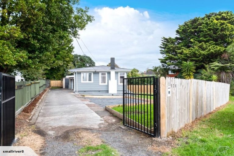 Photo of property in 328 Swanson Road, Henderson, Auckland, 0610