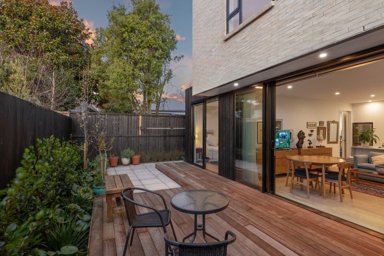 Photo of property in 4/18 Cornwall Street, St Albans, Christchurch, 8014