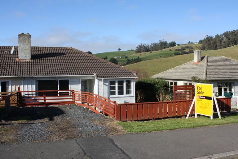 Photo of property in 28 Edinburgh Street, Green Island, Dunedin, 9018