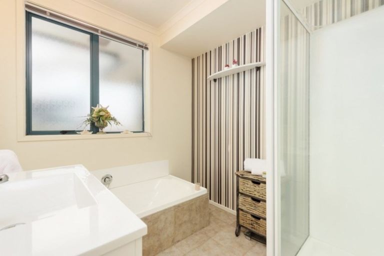 Photo of property in 106 Cheyne Road, Pyes Pa, Tauranga, 3112