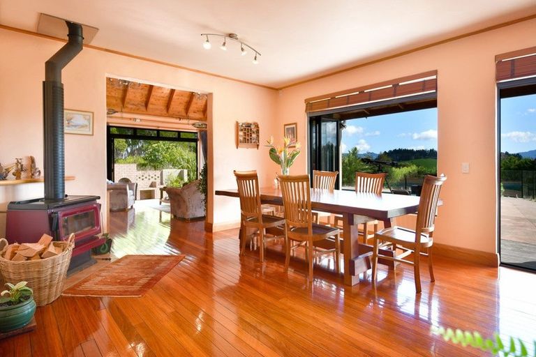 Photo of property in 836 Sandspit Road, Warkworth, 0982