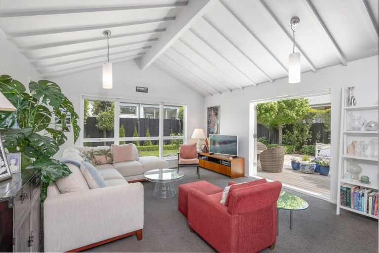 Photo of property in 61a Glandovey Road, Fendalton, Christchurch, 8052