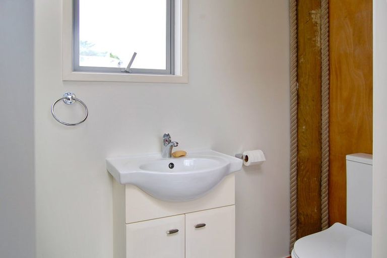 Photo of property in 306 Oneriri Road, Kaiwaka, 0573