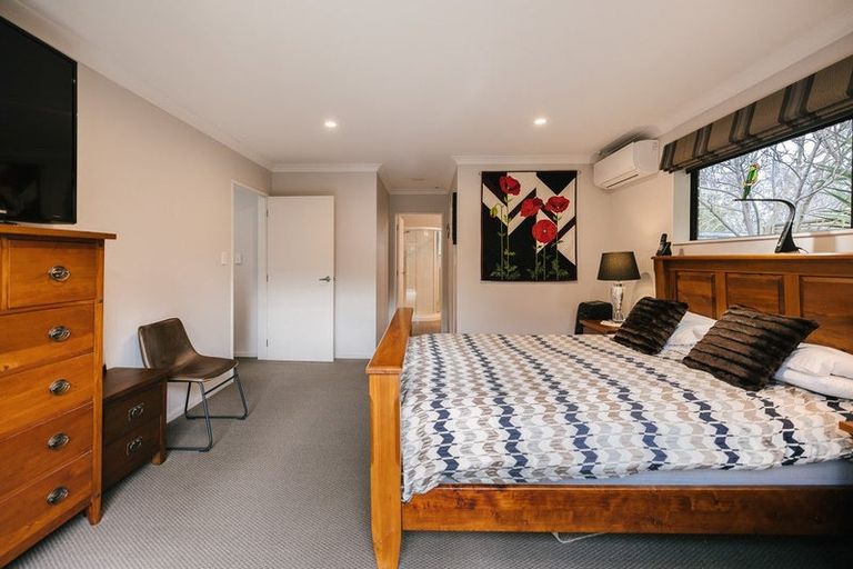 Photo of property in 7 Astelia Court, Milson, Palmerston North, 4414