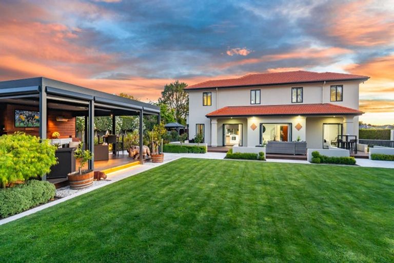 Photo of property in 196 Cavendish Road, Casebrook, Christchurch, 8051