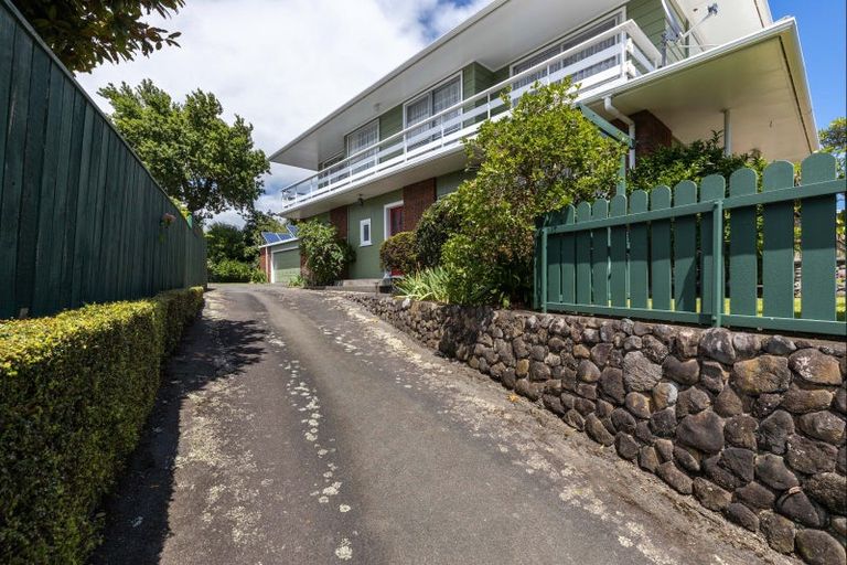 Photo of property in 4 Shortland Street, Lower Vogeltown, New Plymouth, 4310