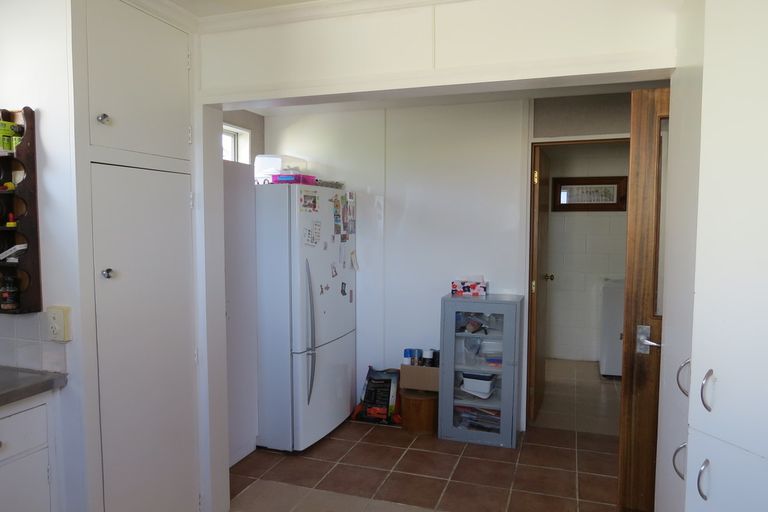 Photo of property in 76 Hakataramea Highway, Waimate, 7977