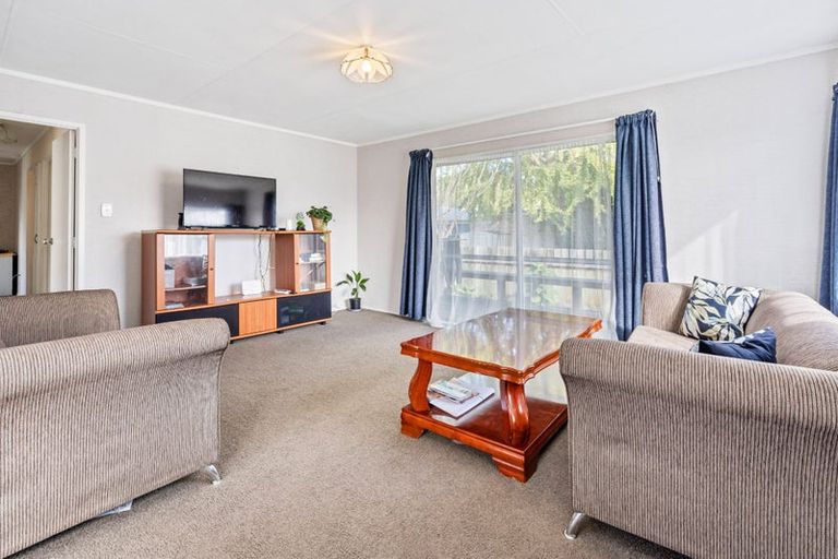 Photo of property in 2/36 Powhiri Avenue, Kensington, Whangarei, 0112