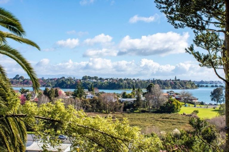 Photo of property in 37a Dingadee Street, Welcome Bay, Tauranga, 3112