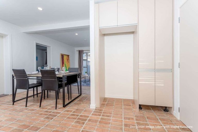 Photo of property in 2/9 Vine Street, Mangere East, Auckland, 2024