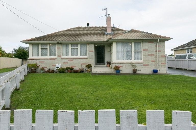 Photo of property in 12 Bisson Place, Maraenui, Napier, 4110