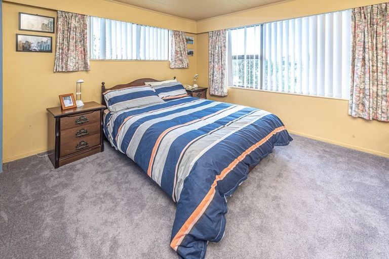 Photo of property in 24 Parkdale Drive, Aramoho, Whanganui, 4500