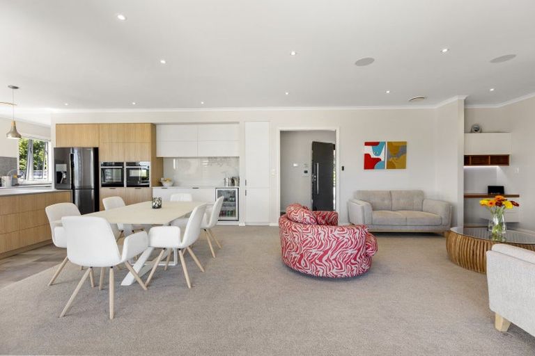 Photo of property in 96 Dyke Road, Karaka, Papakura, 2580