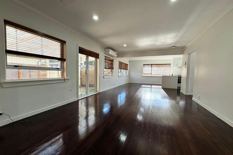 Photo of property in 1a Butterworth Avenue, Opaheke, Papakura, 2113