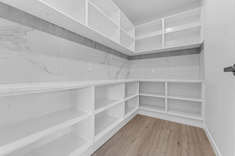 Photo of property in 93 Maungakaraka Road, Karaka, 2580